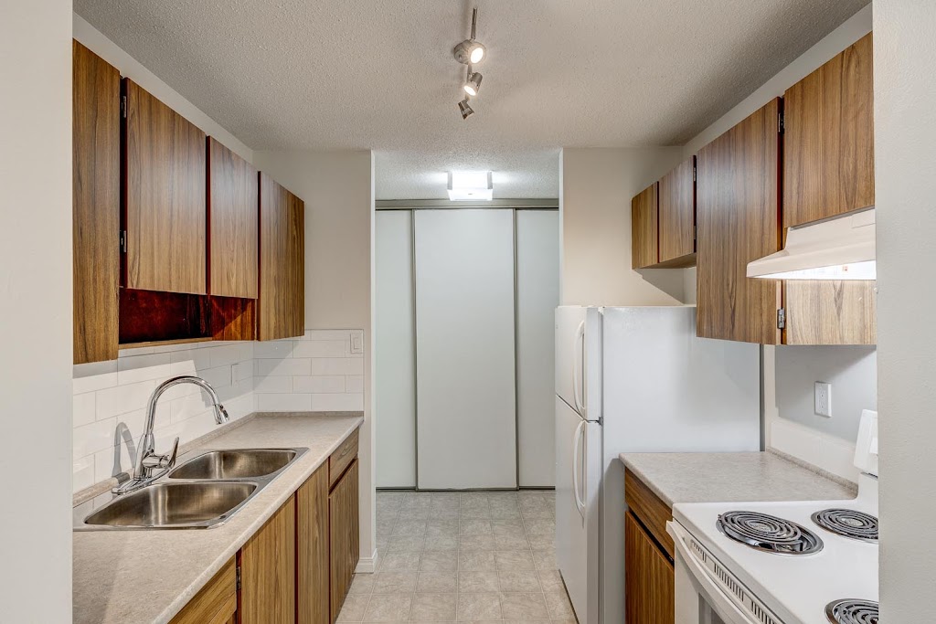 Riverbend Village Apartments | 5423 57 St, Red Deer, AB T4N 2K8, Canada | Phone: (403) 309-7817