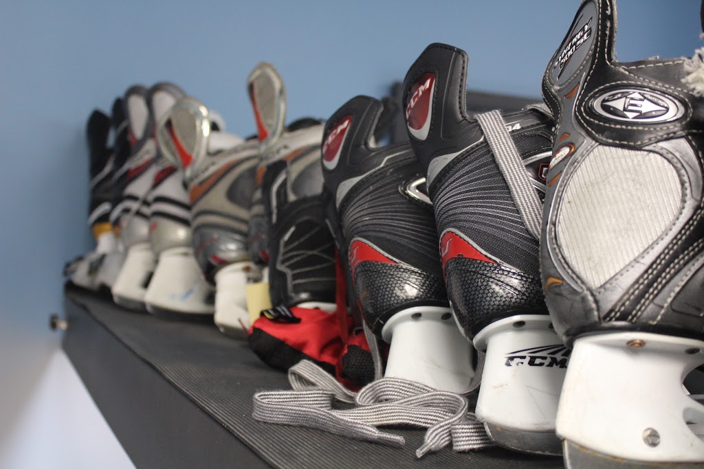 Edges Skate Sharpening | 348 Bronte St S Unit 19, Milton, ON L9T 5B6, Canada | Phone: (905) 878-9585