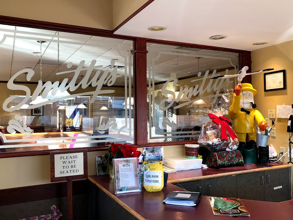 Smitty’s Family Restaurant | 107 Main St, Dartmouth, NS B2X 1R6, Canada | Phone: (902) 435-4444