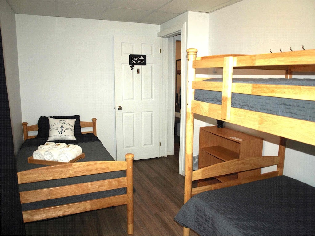 Unik Accommodation And Beauty | 136 Rue de la Plage, Saint-Gédéon, QC G0W 2P0, Canada | Phone: (418) 590-5692