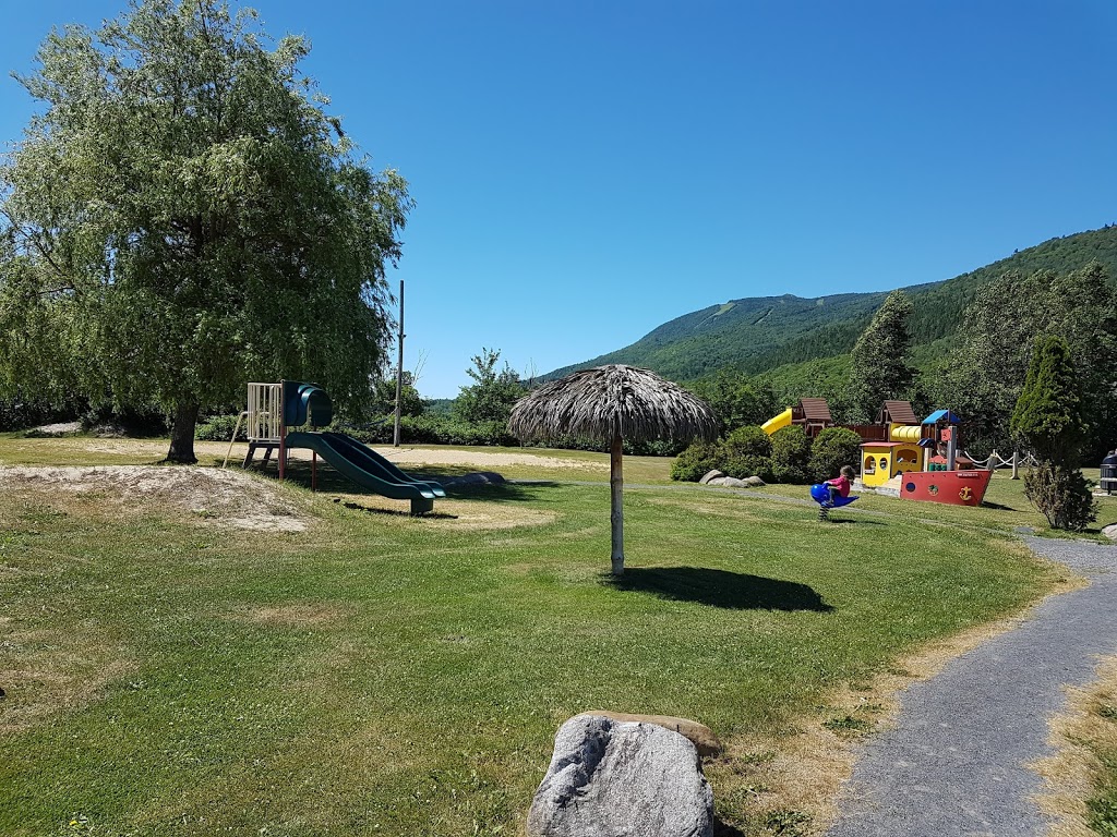 Parc Des Riverains | Petite-Rivière-Saint-François, QC G0A 2L0, Canada