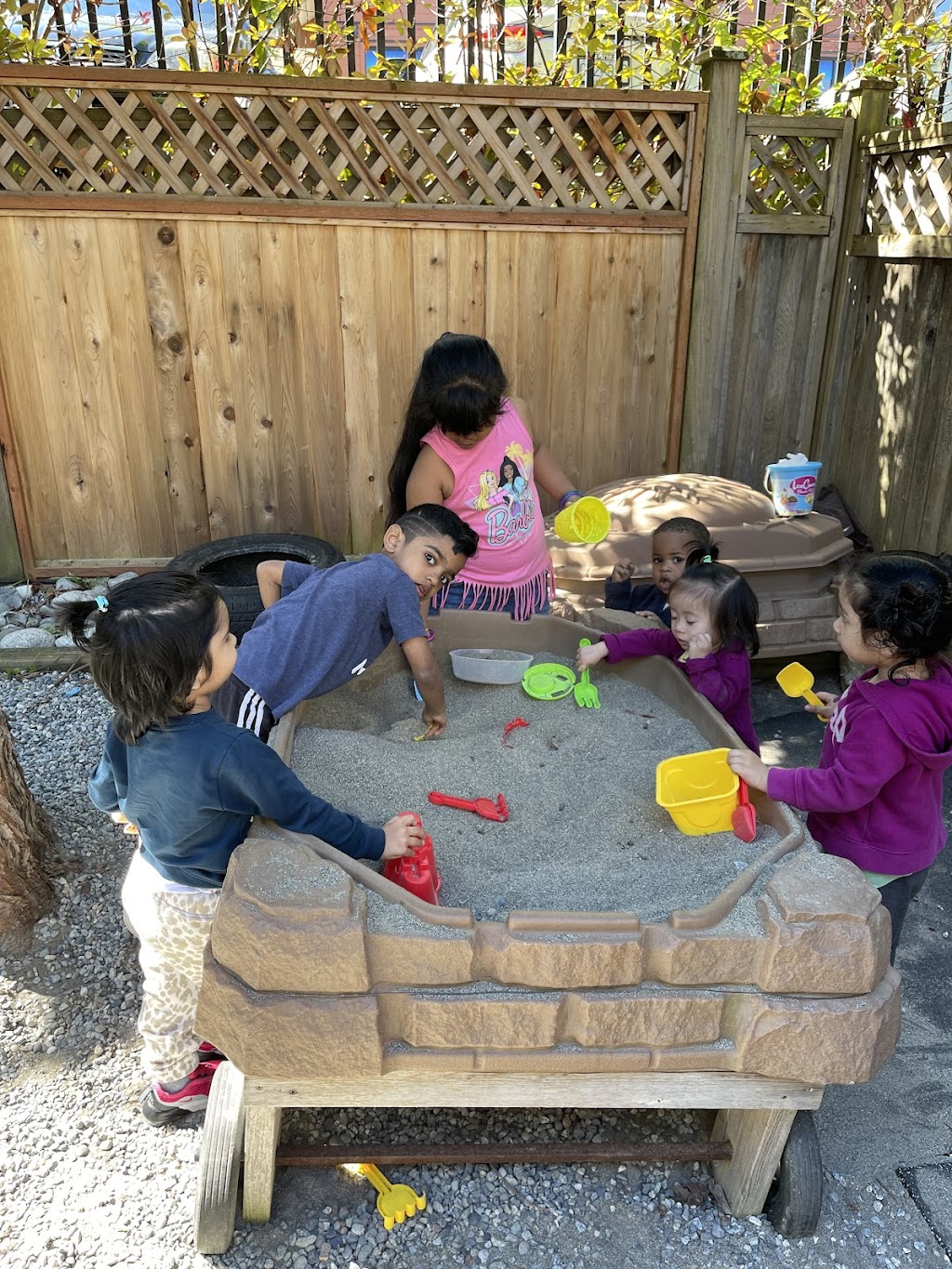 Little Cubs Daycare | 14186 62A Ave, Surrey, BC V3X 0B2, Canada | Phone: (604) 786-4311