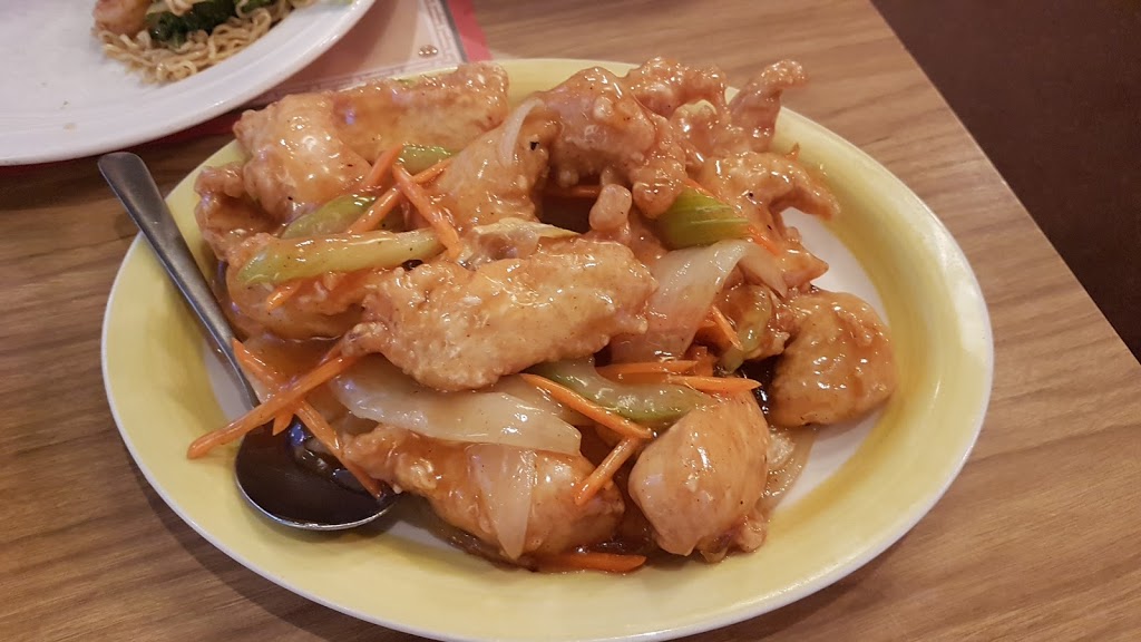 Sunshine Chinese Family Restaurant | 33994 King St, Zurich, ON N0M 2T0, Canada | Phone: (519) 236-8618