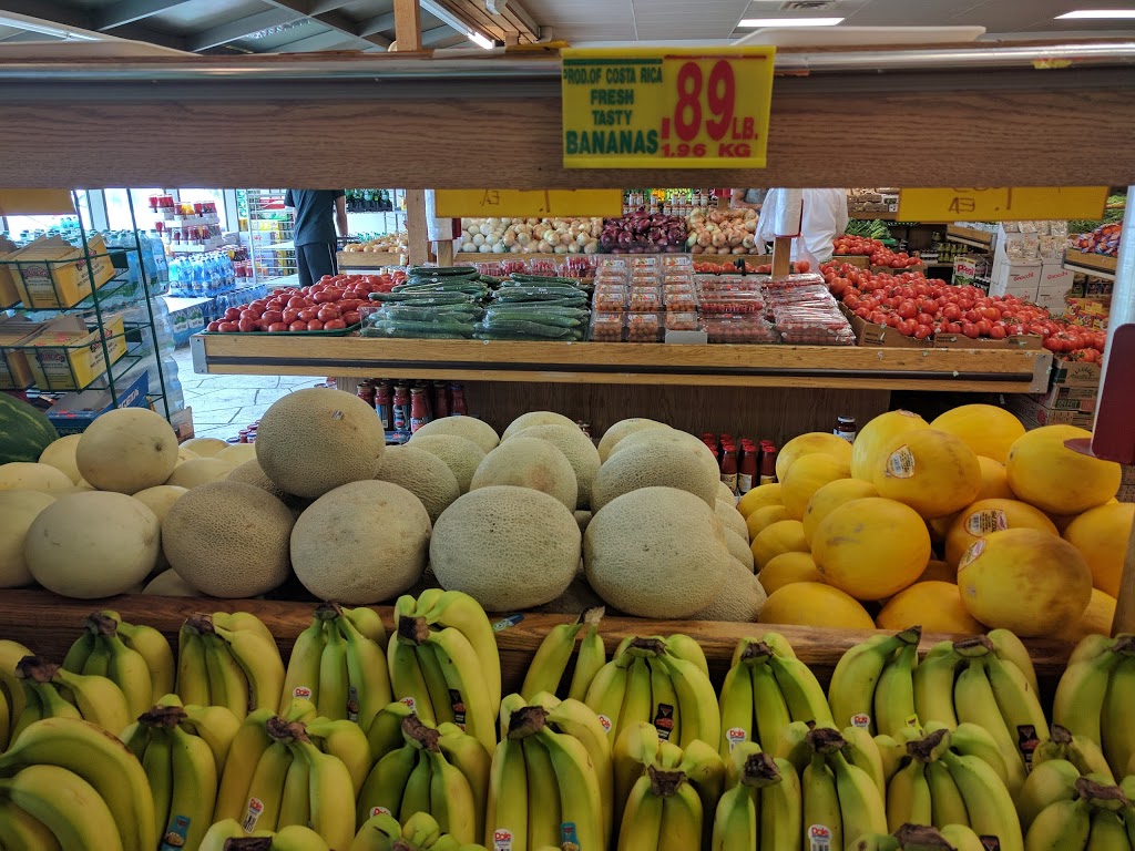 Burnhamthorpe Fruit Market | 3647 Dixie Rd, Mississauga, ON L4Y 2B3, Canada | Phone: (905) 625-1692