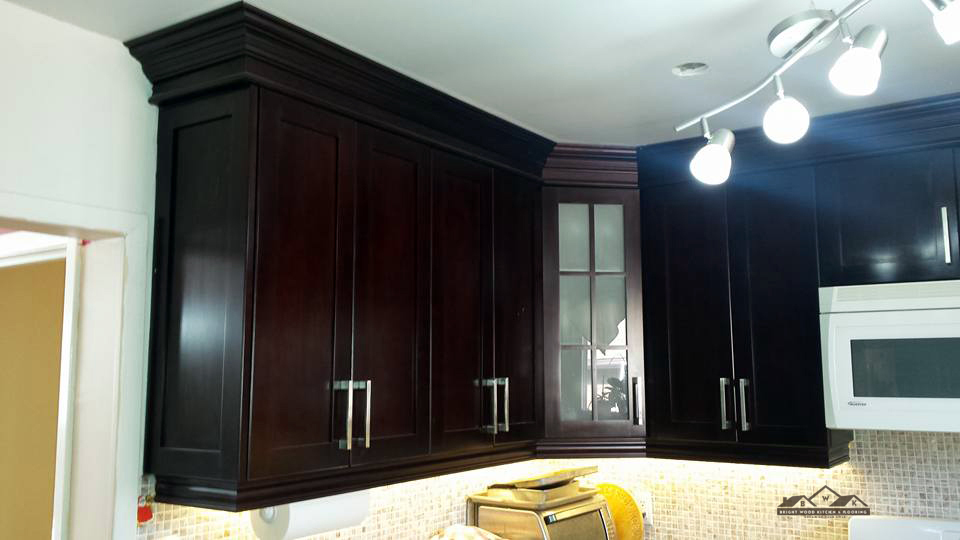 Bright Wood Kitchen Inc | 370 Tapscott Rd, Scarborough, ON M1B 3C4, Canada | Phone: (416) 321-2844