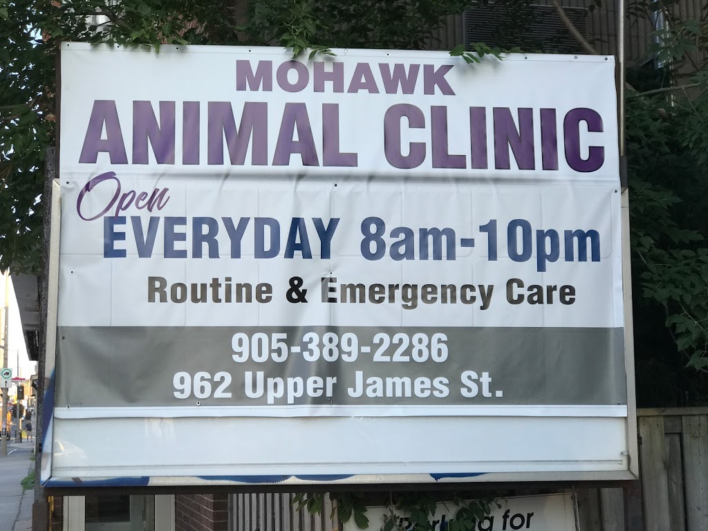 Mohawk Animal Clinic (Upper James Emergency Vet) | 962 Upper James St, Hamilton, ON L9C 3A5, Canada | Phone: (905) 389-2286