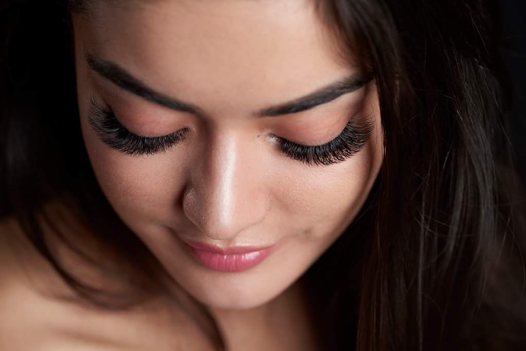 Holly Lashes | 1092 Kingsway, Vancouver, BC V5V 1N9, Canada | Phone: (778) 998-5588