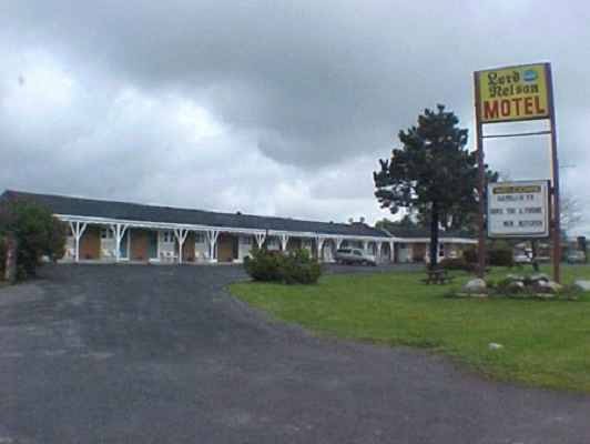 Lord Nelson Motel | 1664 Highway #15, Kingston, ON K7L 4V3, Canada | Phone: (613) 542-2883