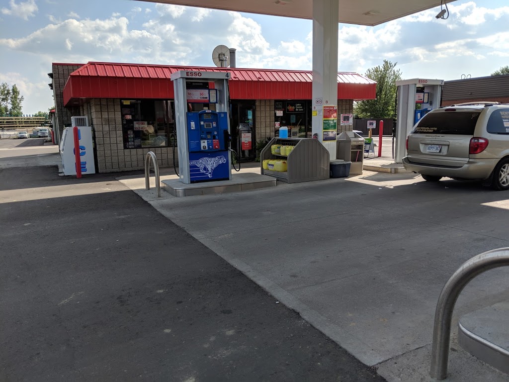 KINGSVILLE ESSO | 341 Main St E, Kingsville, ON N9Y 1A7, Canada | Phone: (519) 733-3069