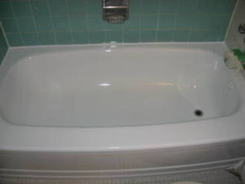 BATHTUB REGLAZING | 812 Burnhamthorpe Rd, Etobicoke, ON M9C 3W1, Canada | Phone: (647) 997-7031