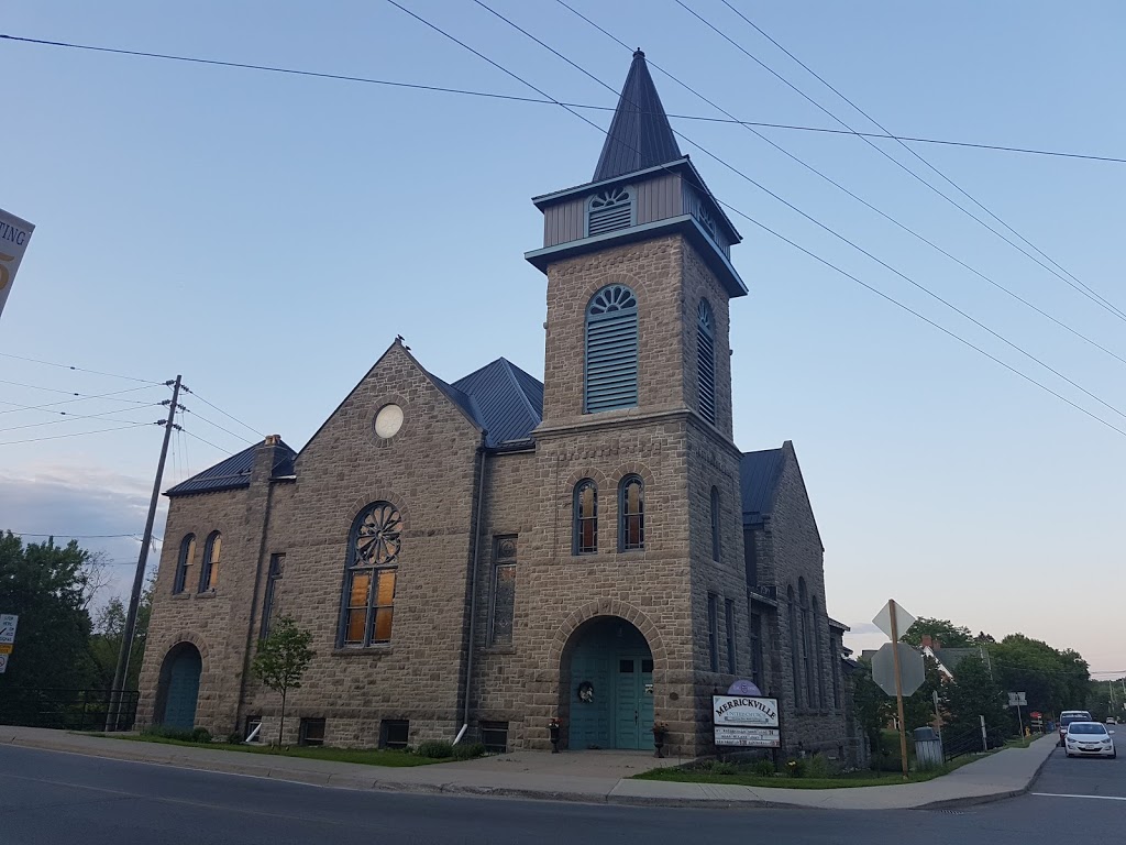 Merrickville United Church | 100 St Lawrence St, Merrickville, ON K0G 1N0, Canada | Phone: (613) 269-4414