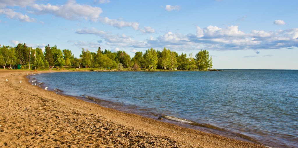 By The Lake Rentals | Township Rd 180, Tilley, AB T0J 3K0, Canada | Phone: (587) 434-0266