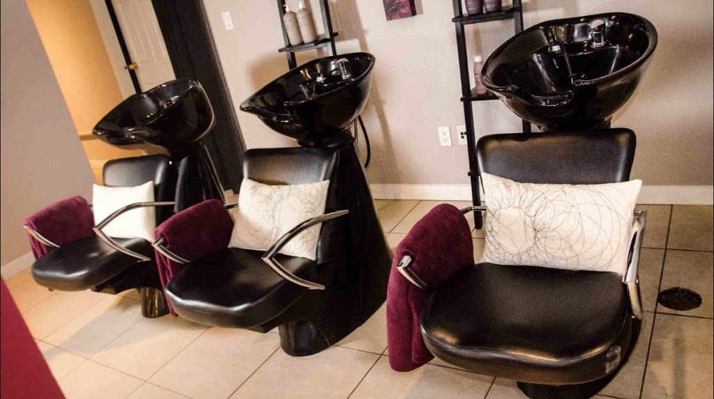 Studio 44 Hair Salon | 124 Wellington St E, Aurora, ON L4G 1J1, Canada | Phone: (905) 503-4400