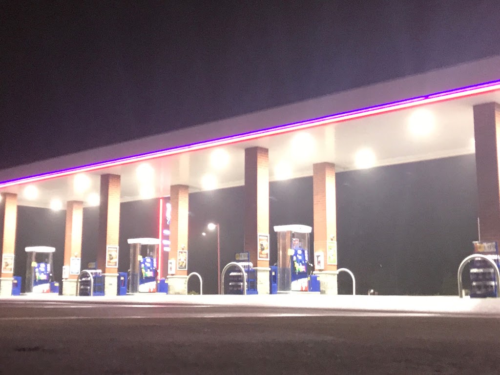 Circle K and Esso | 17464 Old Highway 2, Trenton, ON K8V 5P7, Canada | Phone: (613) 394-1347