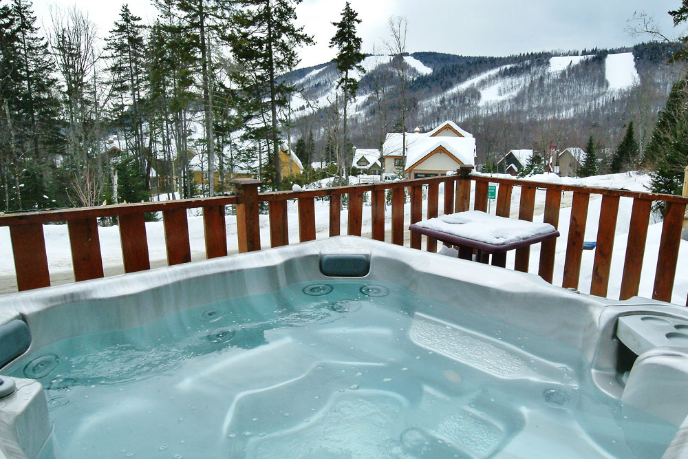 Chalets Alpins - 10 Chemin Alpin | 10 Chemin Alpin, Stoneham-et-Tewkesbury, QC G3C 0E5, Canada | Phone: (418) 848-4888