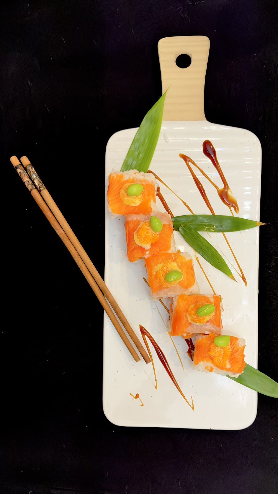 Sushi Tami | 204 Rue St-Charles, Sainte-Thérèse, QC J7E 2B4, Canada | Phone: (450) 419-9555