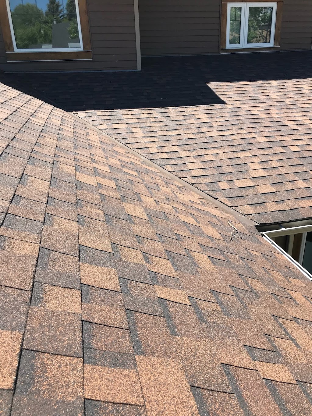 Real Canadian Roofing Inc | 363 Acadia Dr SE, Calgary, AB T2J 0A6, Canada | Phone: (403) 702-8408