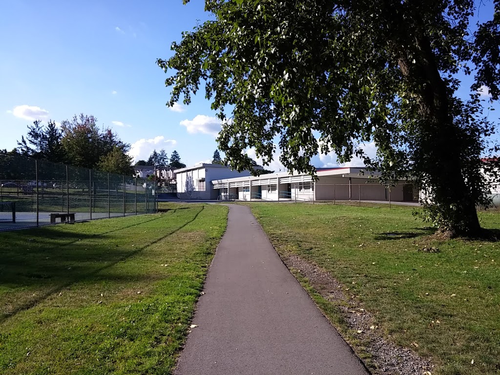 Twelfth Avenue Elementary | 7622 12th Ave, Burnaby, BC V3N 2K1, Canada | Phone: (604) 296-9035