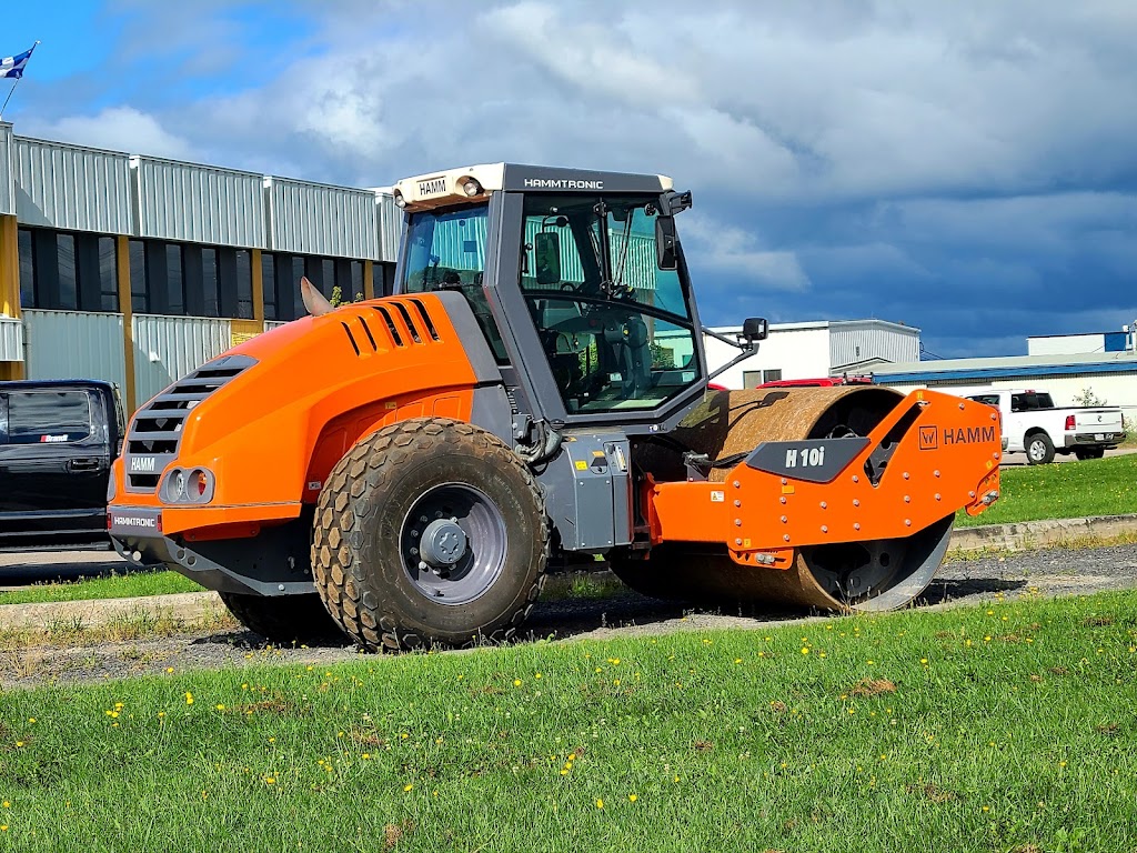 Brandt Tractor Ltd. | 1430 Bd du Royaume O #8270, Chicoutimi, QC G7H 5B1, Canada | Phone: (418) 549-0303