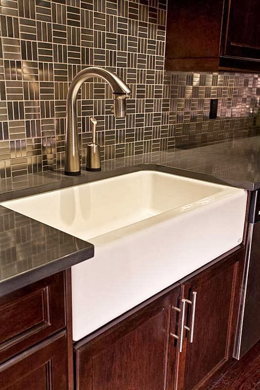 FloForm Countertops | 1641 Commerce Ave, Kelowna, BC V1X 8A9, Canada | Phone: (250) 860-5333