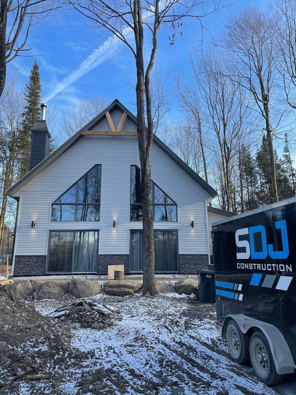 SDJ Construction | 1418 Rue Noël, Wickham, QC J0C 1S0, Canada | Phone: (450) 278-6279