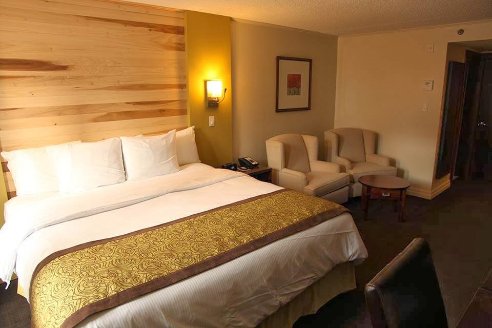 Blue Mountain Inn by Blue Mountain Resort | 110 Jozo Weider Blvd, The Blue Mountains, ON L9Y 3Z2, Canada | Phone: (833) 583-2583