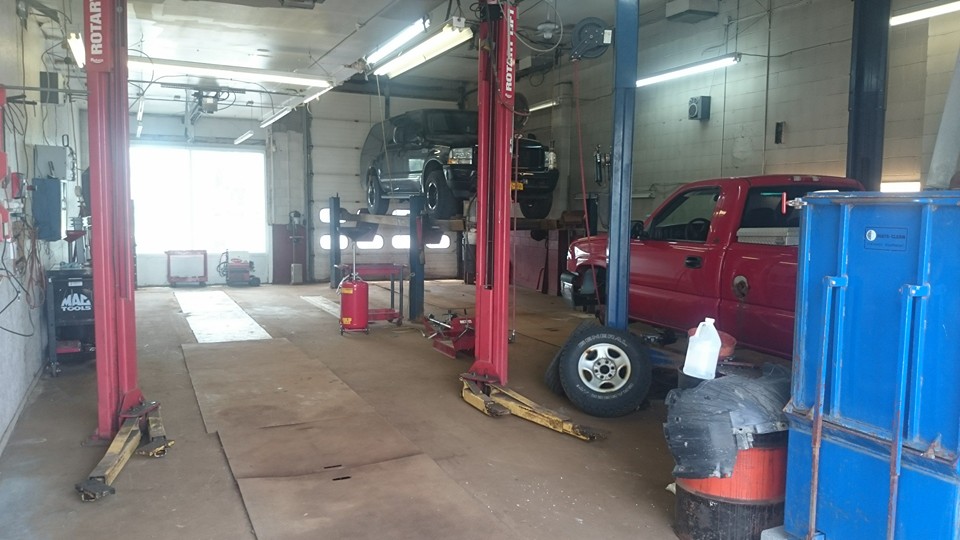 Davis Automotive | 6099 Robinson Rd, Lockport, NY 14094, USA | Phone: (716) 210-3342