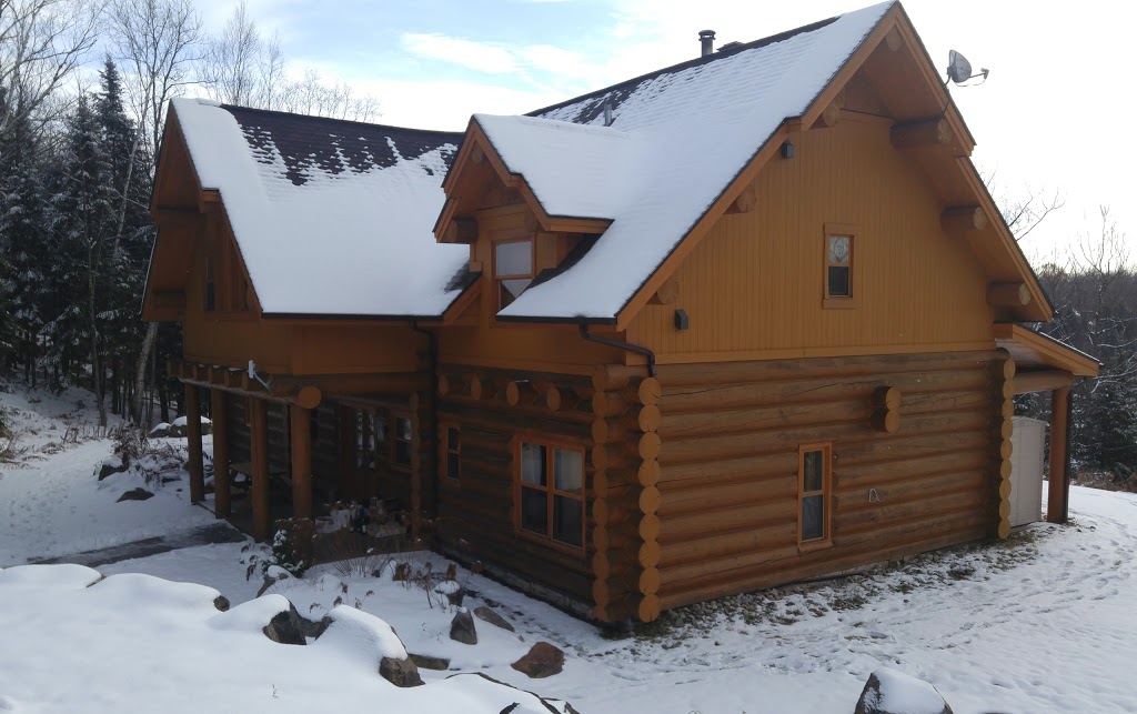 Chalet 17 Orignal | 13 Chemin du Merle, Mille-Isles, QC J0R 1A0, Canada | Phone: (514) 699-9999