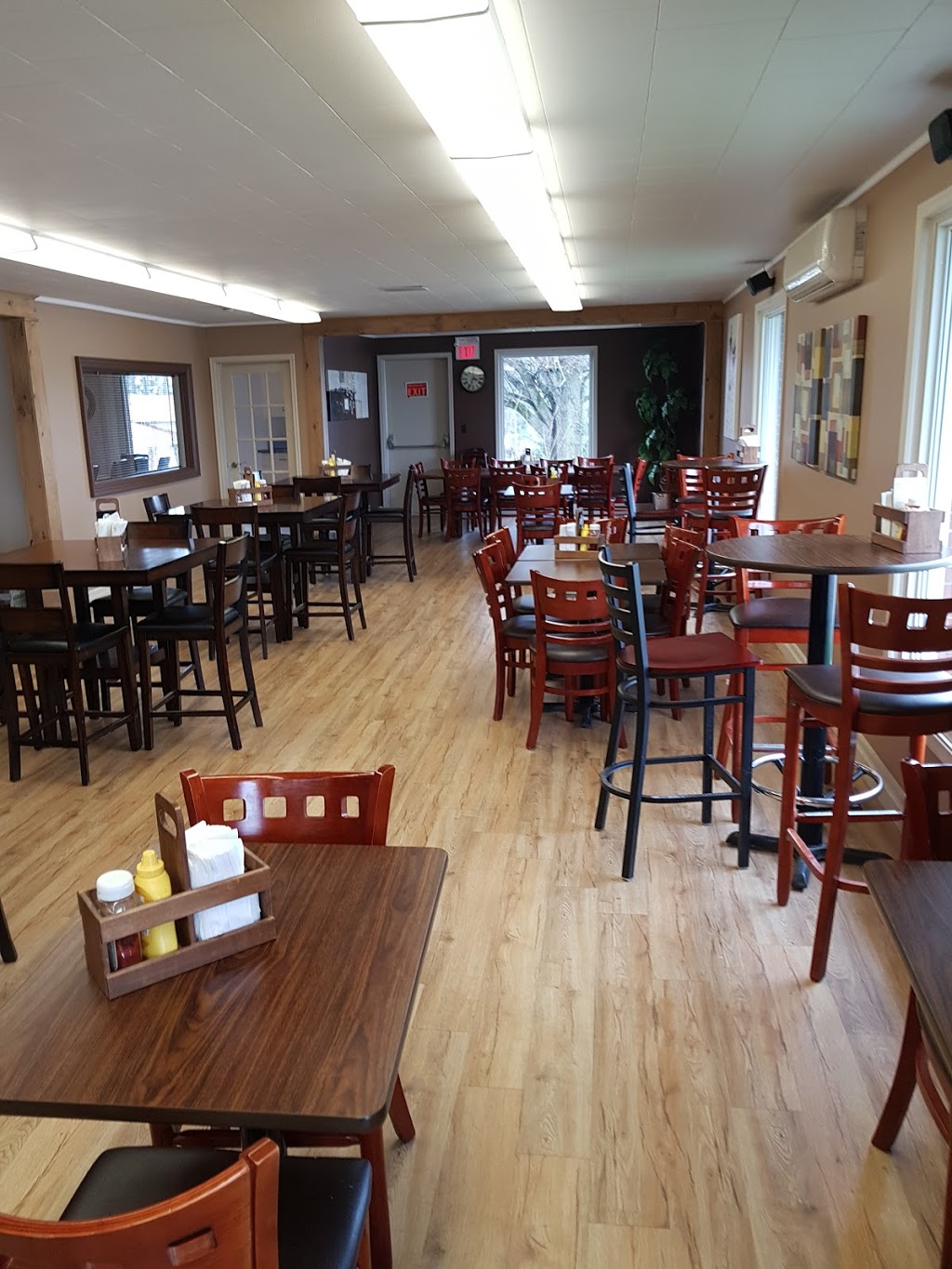 Green Bean Pantry | 1319 Yonge St S, Walkerton, ON N0G 2V0, Canada | Phone: (519) 507-2326