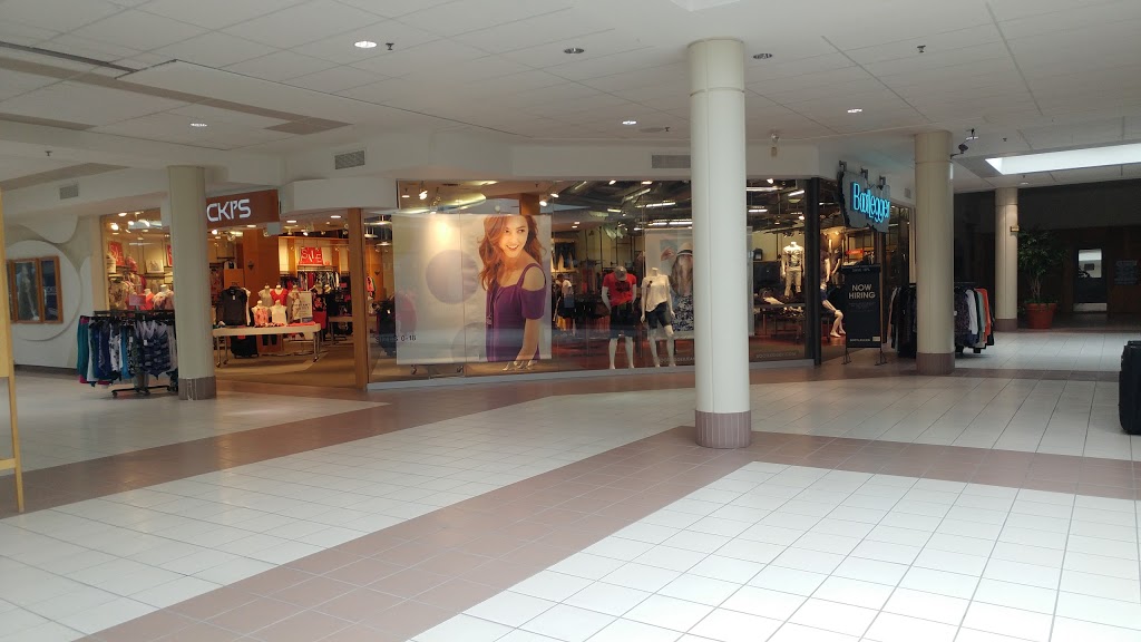 Suncoast Mall Management Ofc | 397 Bayfield Rd, Goderich, ON N7A 4E9, Canada | Phone: (519) 524-8300