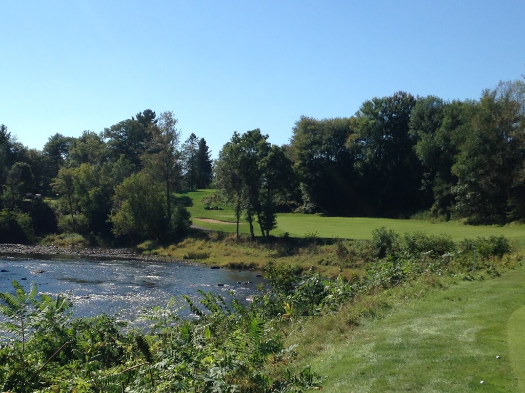 Club De Golf Base De Roc | 2870 Boulevard Base-de-Roc, Joliette, QC J6E 0L2, Canada | Phone: (450) 759-1818