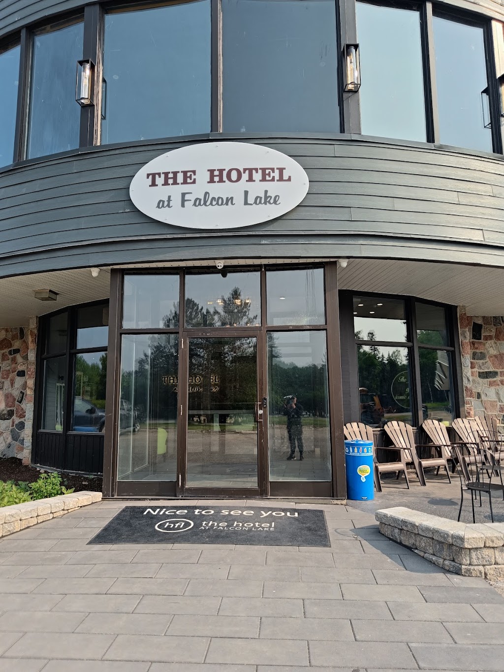 The Hotel at Falcon Lake | 1 Falcon Blvd, Falcon Beach, MB R0E 0N0, Canada | Phone: (204) 349-8400