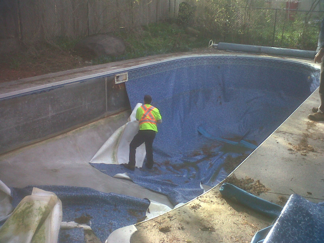 Ottawa Pool Removal Services | 3907 Rockdale Road, Navan, ON K4B 1H9, Canada | Phone: (613) 252-4051