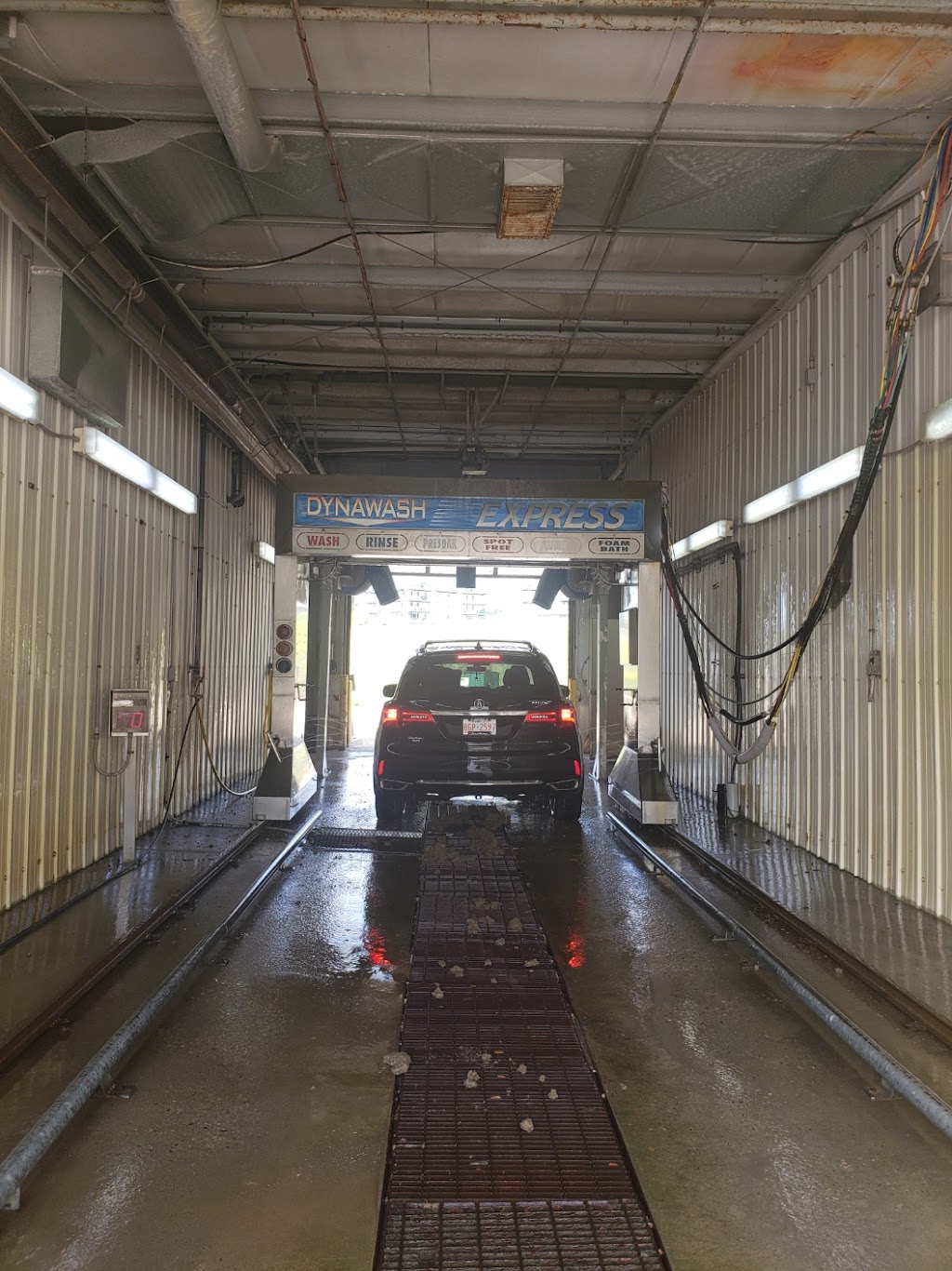 The Car Washing Company | 3711 50 St, Drayton Valley, AB T7A 1S2, Canada | Phone: (780) 514-7627