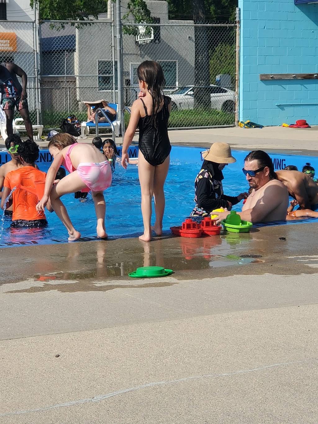 Happyland Outdoor Pool | 520 Marion St, Winnipeg, MB R2J 0J9, Canada | Phone: (877) 311-4974