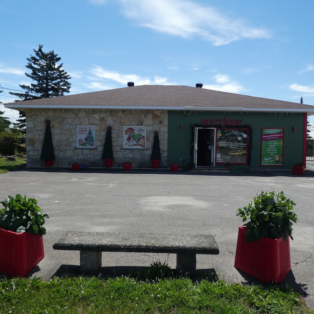 Musée des crèches du monde à Noël au Château | 65 de, Rue de lAncrage, Rivière-du-Loup, QC G5R 6C5, Canada | Phone: (418) 863-6335