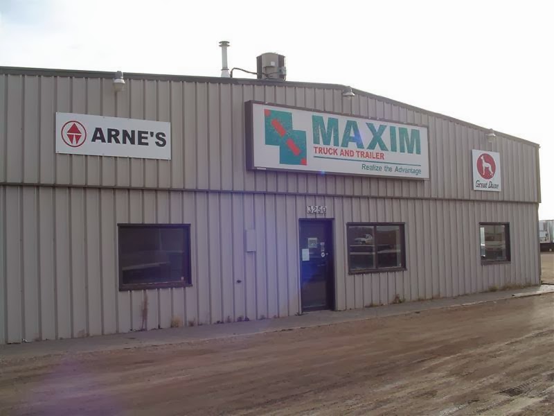 Maxim Truck & Trailer - Saskatoon | 3250 Idylwyld Dr N, Saskatoon, SK S7L 5Y7, Canada | Phone: (306) 657-5600