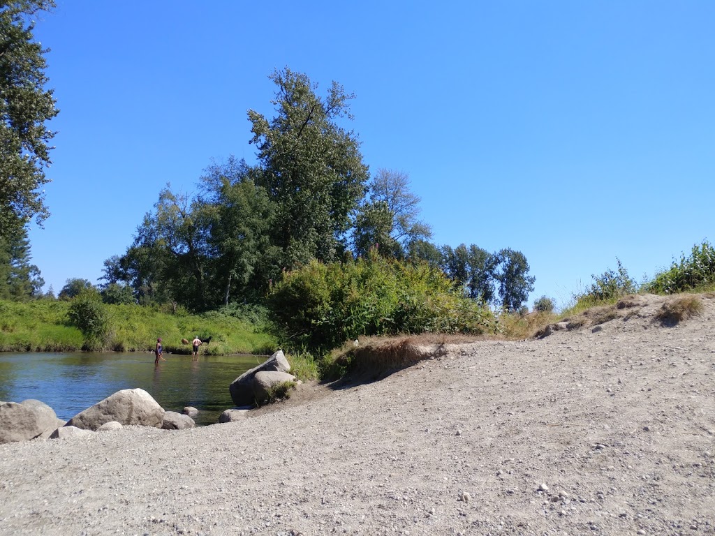 Maple Ridge Dyke Dog Park | 3080 Trans Canada Trail, Maple Ridge, BC V4R 2R9, Canada