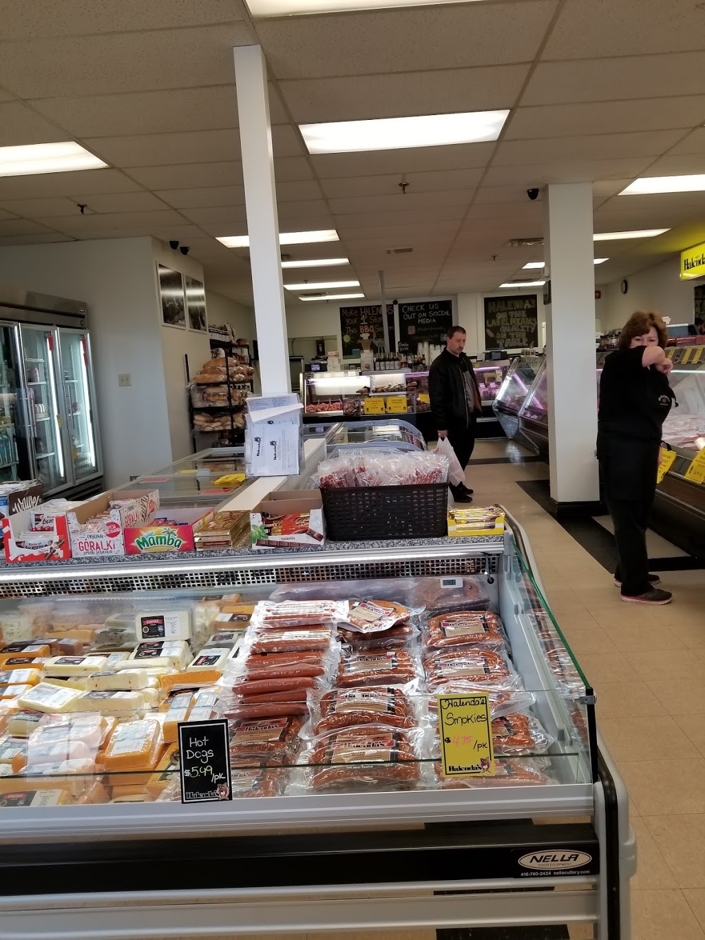 Halendas Meats Whitby | 1916 Dundas St E, Whitby, ON L1N 2L6, Canada | Phone: (905) 240-8454