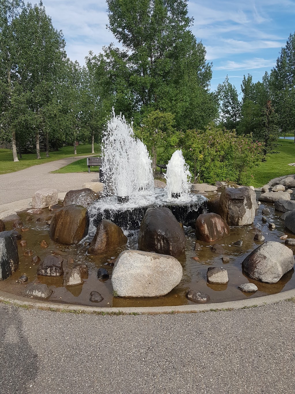 Lakeridge Park North | 5560 Leibel Crescent, Regina, SK S4X 4E7, Canada | Phone: (306) 777-7000