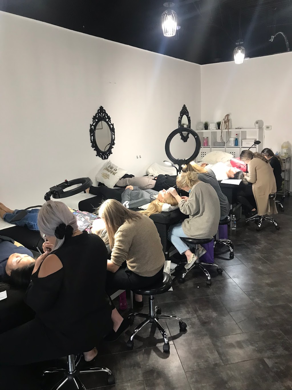 Lashthetic Co. Eyelash Extension Training | 19122 68 Ave, Surrey, BC V4N 6A5, Canada | Phone: (778) 998-5349