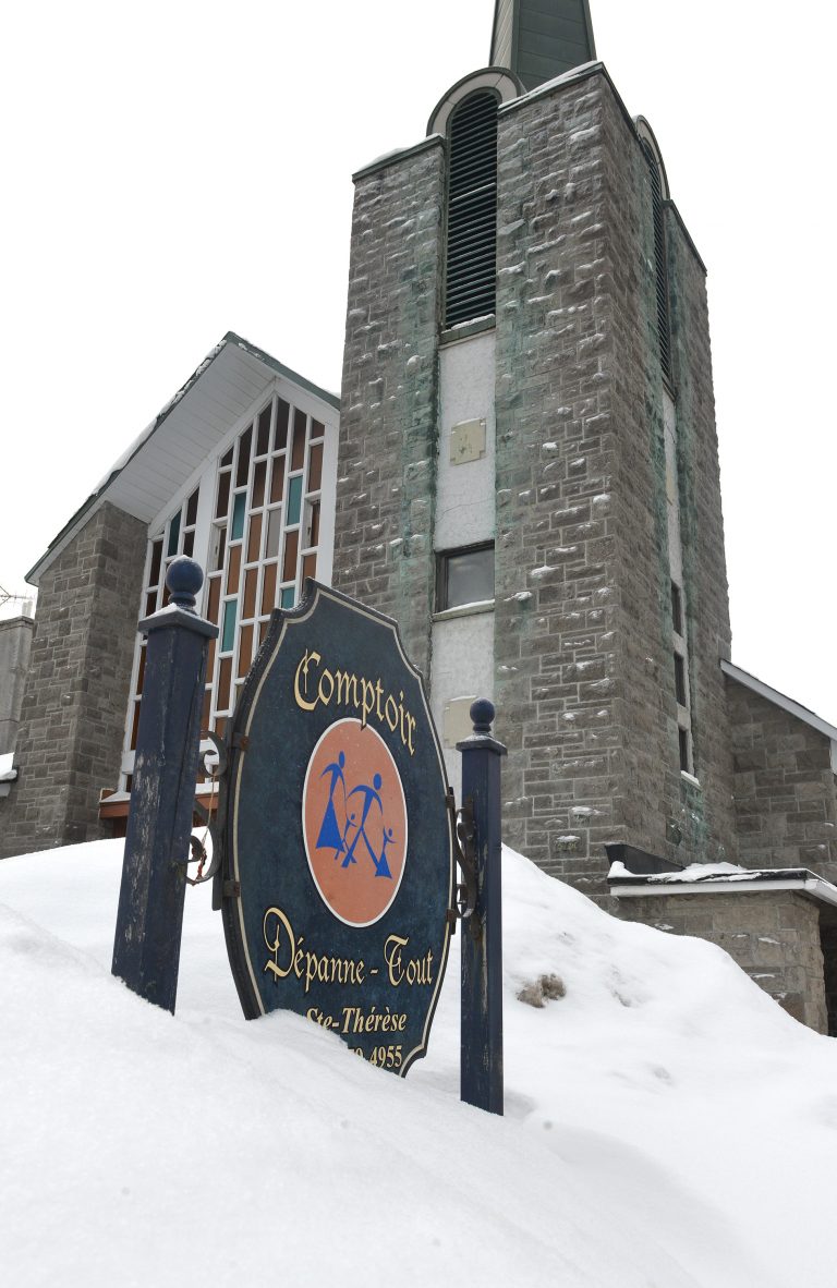 Saint Mina & Pope Cyril VI Coptic Orthodox Church | 45 Bd du Curé-Labelle, Sainte-Thérèse, QC J7E 2X2, Canada | Phone: (450) 508-1212
