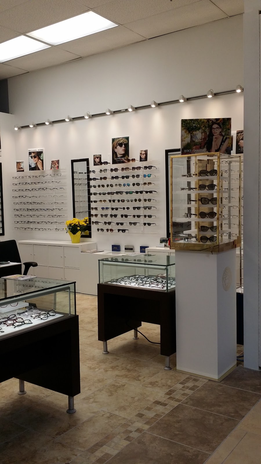 Eyewear Hut Optical | 150 West Dr #100, Brampton, ON L6T 4P9, Canada | Phone: (647) 262-6898