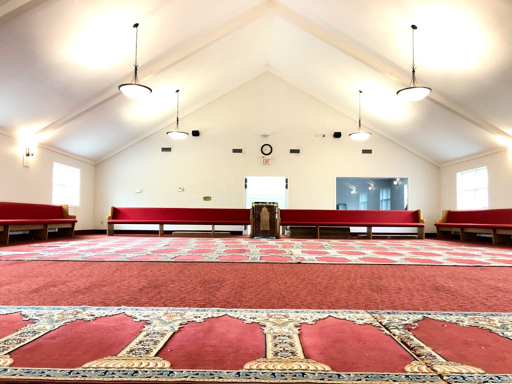Hespeler Masjid | 64 Winston Blvd, Cambridge, ON N3C 1L6, Canada | Phone: (519) 212-5788