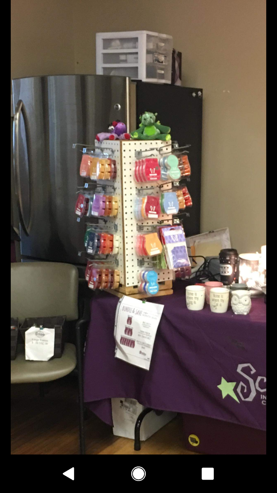 Flos Independent Scentsy Business | 10 Strollers Ln, Cheltenham, ON L7C 3K1, Canada | Phone: (416) 454-2729