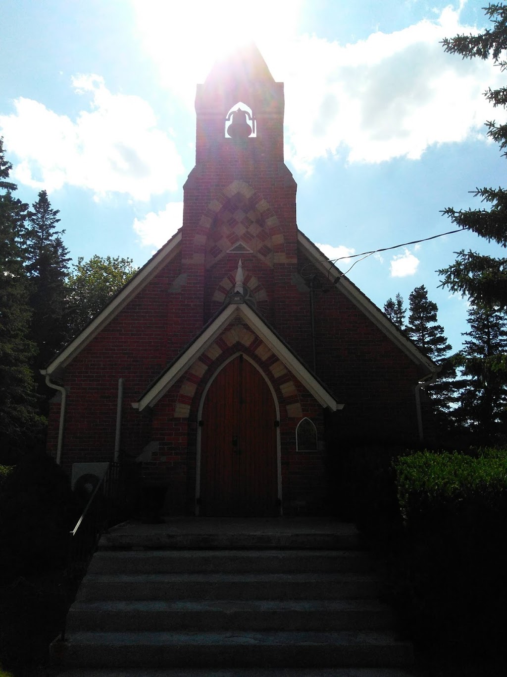 Holy Trinity Clearview | 4 St Clair St, Duntroon, ON L0M 1H0, Canada | Phone: (705) 794-9140