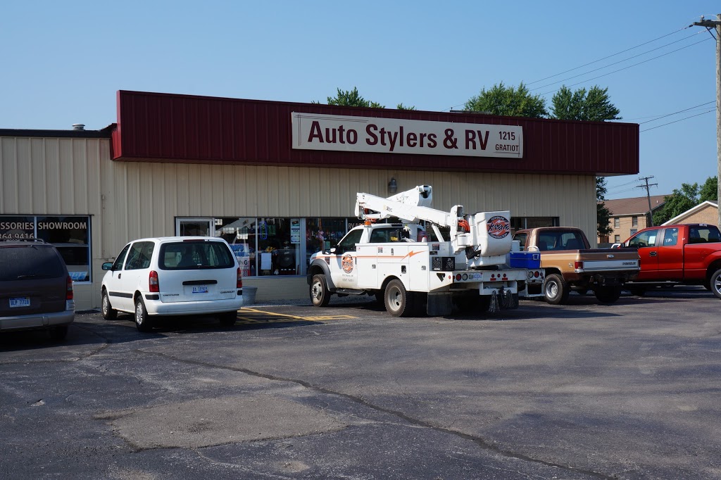 Auto Stylers & RV | 1215 Gratiot Blvd, Marysville, MI 48040, USA | Phone: (810) 364-9416