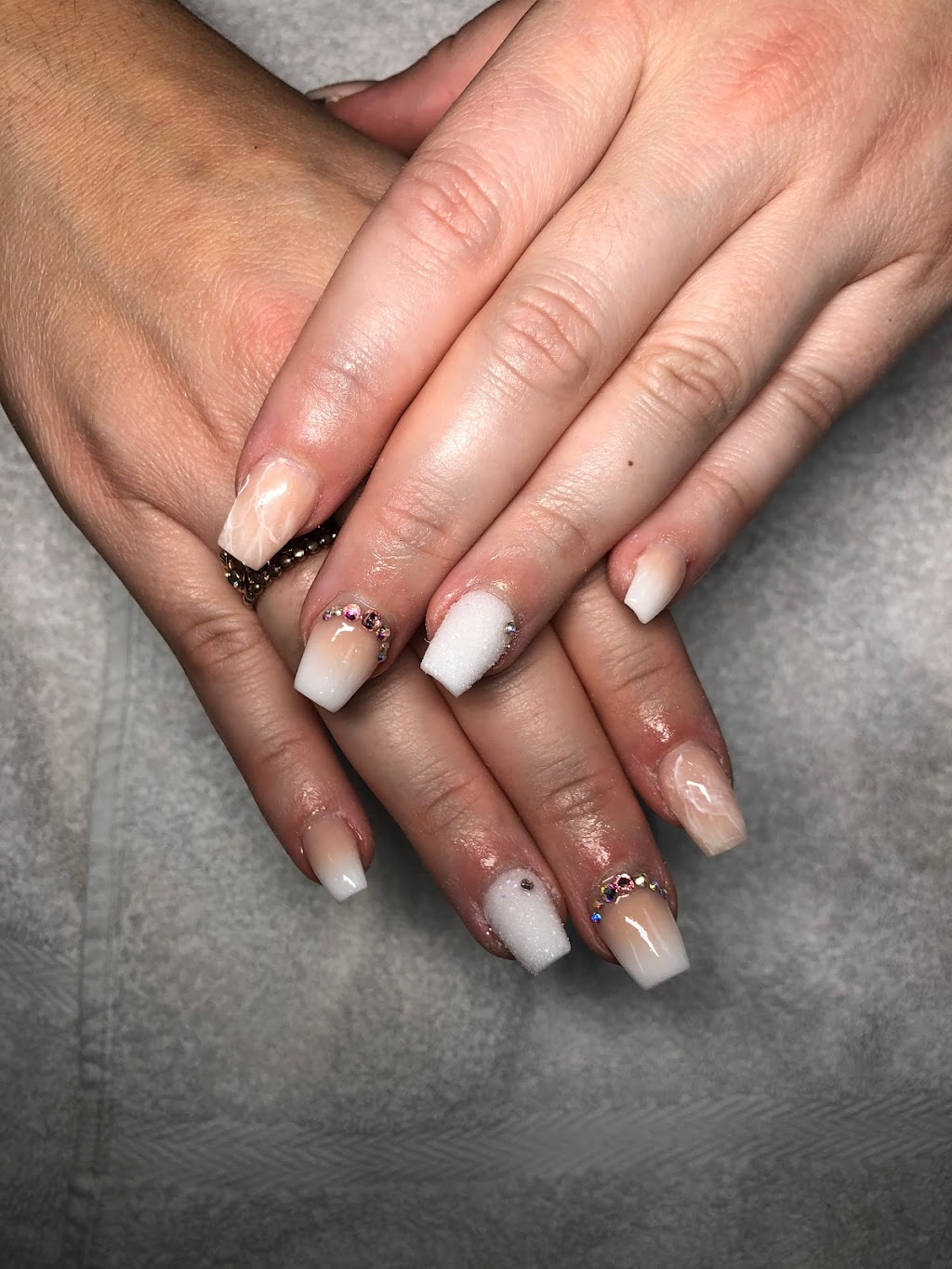 Orchid Nails & Spa | 25 Industrial Dr, Elmira, ON N2B 2S2, Canada | Phone: (519) 669-5103