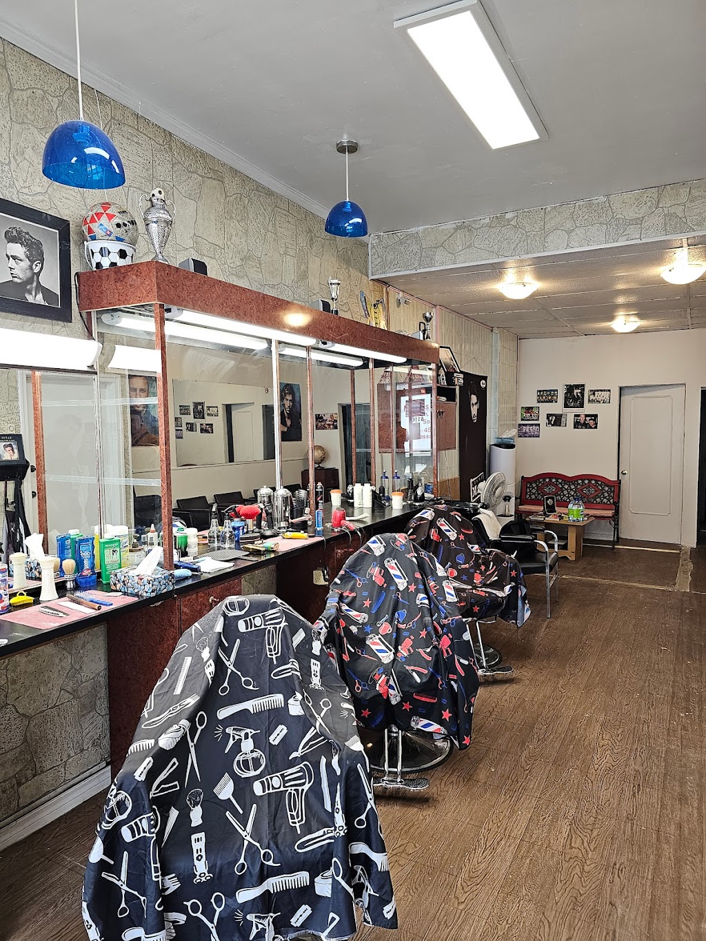 Salon de coiffure Méditérannée | 6510 Av. Papineau, Montréal, QC H2G 2X2, Canada | Phone: (514) 725-6660