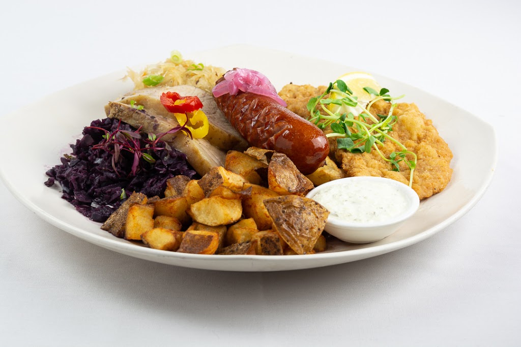 Prague Restaurant | 450 Scarborough Golf Club Rd, Scarborough, ON M1G 1H1, Canada | Phone: (416) 289-0283